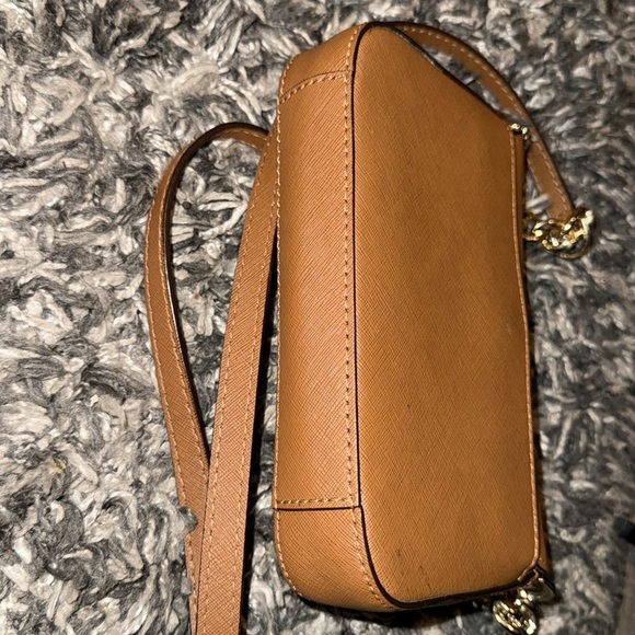 Michael Kors Brown Crossbody Bag with Pebbled Leather - Picture 9 of 10